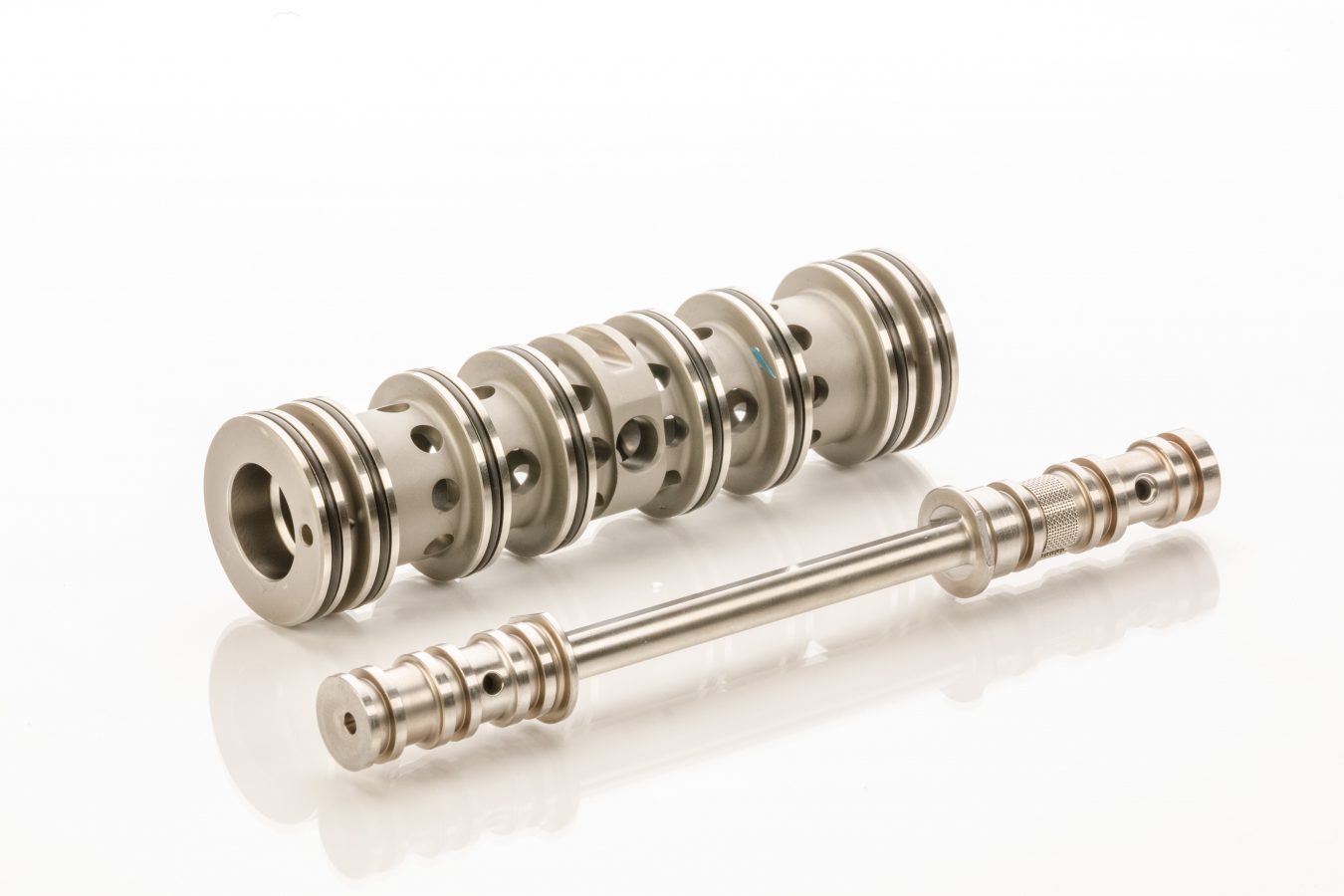 Aerospace Hydraulic Spool and Sleeve C&S Machine